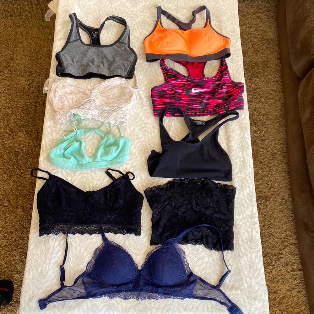 9 Variety Bras Lace & Sport
